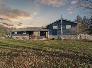 4321 S Spring Park Dr, Janesville, WI 53548