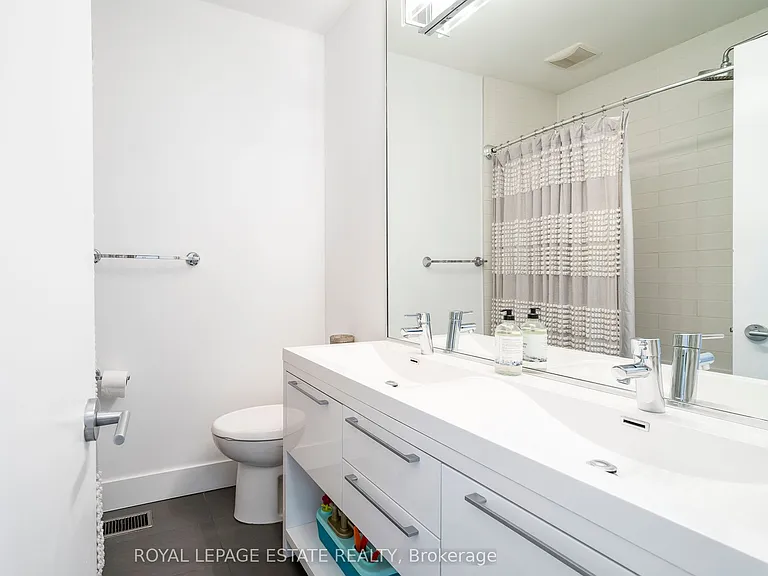 2 Rushbrooke Ave — Photo 24