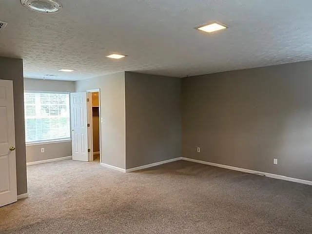 2121 Heritage Trace Dr — Photo 12