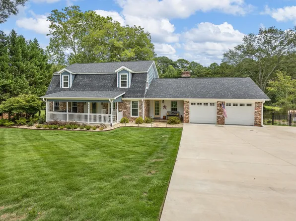 612 Perrin Dr, Spartanburg, SC 29307