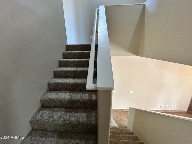 897 E Roma Ave #3 — Photo 11