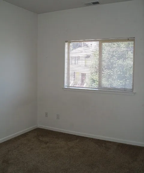 1390 G St — Photo 7