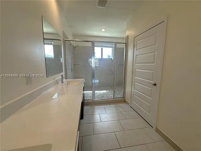 4713 NW 84th Ct #Townhouse 4713 — Photo 13