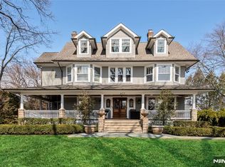 477 Beverly Rd, Ridgewood, NJ 07450