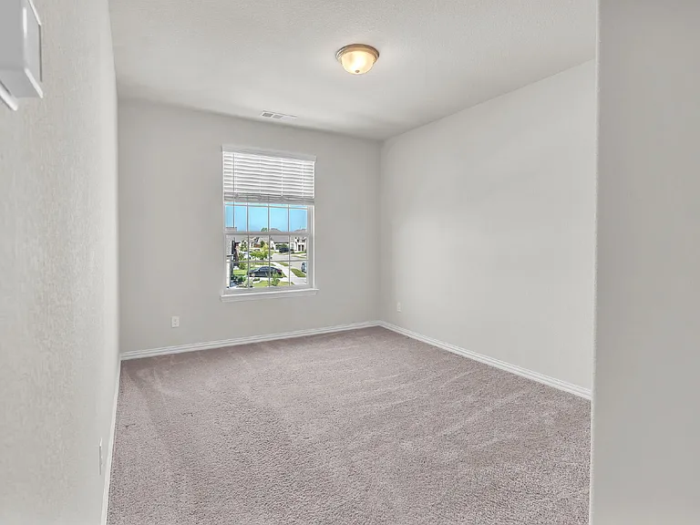 7243 Crowell Ave — Photo 28