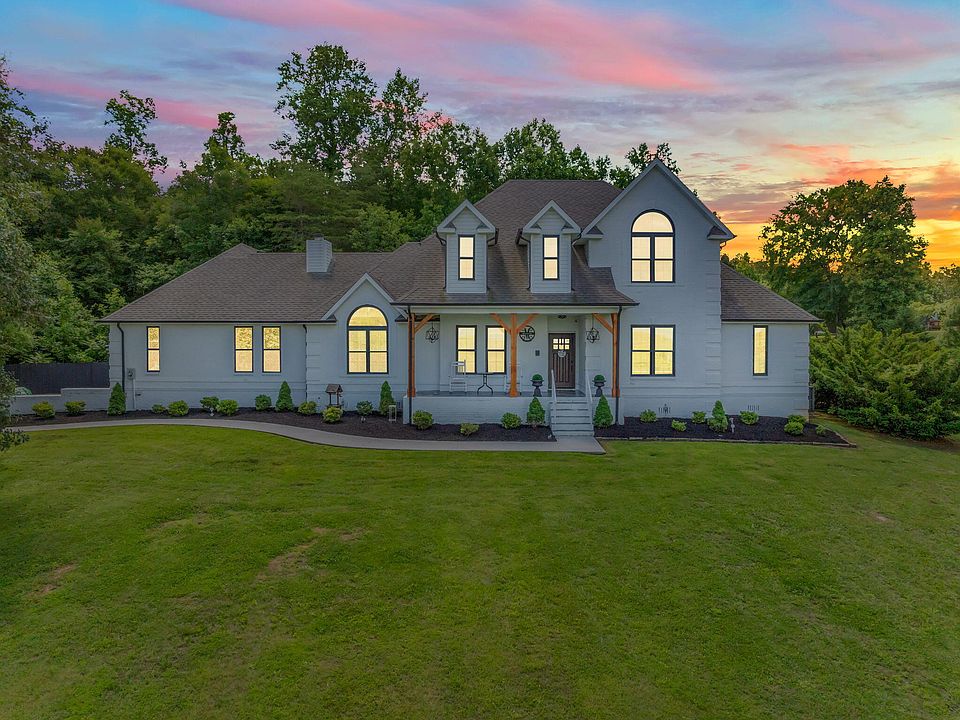 1st image of 456 Casey Ln