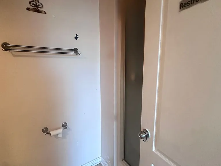 5706 Bannon Crossings Dr — Photo 11