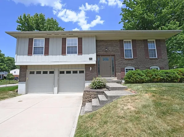7876 Heatherglen Dr, Cincinnati, OH 45255