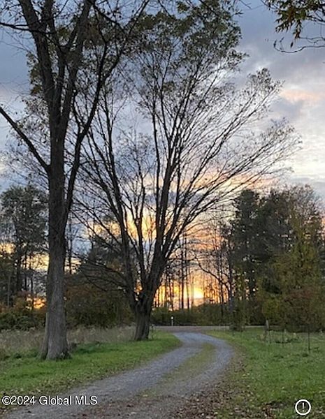 3rd image of 490 Geer Road
