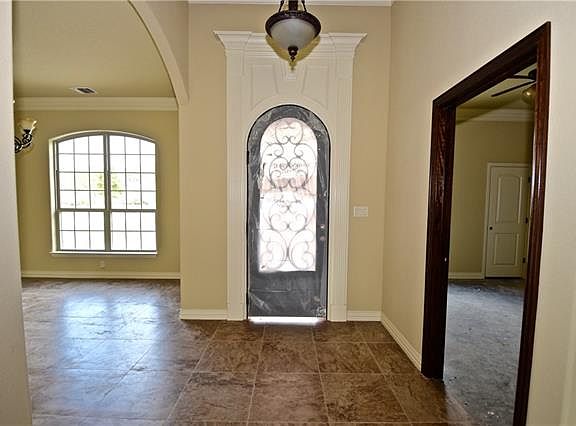 2nd image of 1010 Lady Amber Ct