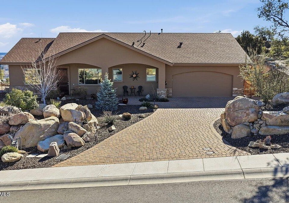 1st image of 1355 Rockwood Dr