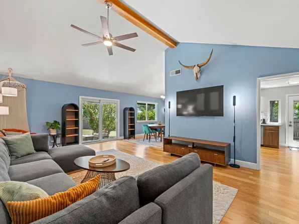 1510 Coronado Hills Dr, Austin, TX 78752