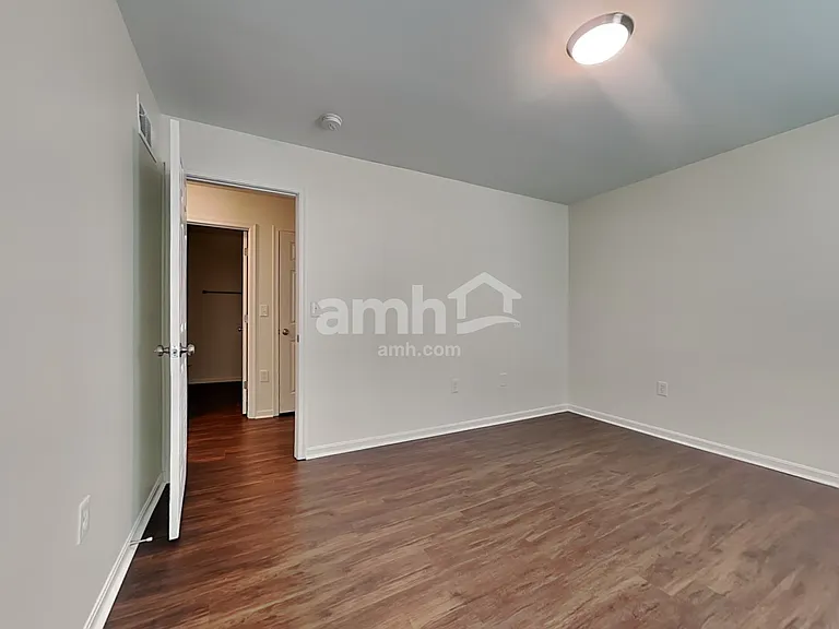 2113 Lynwood Pl — Photo 18