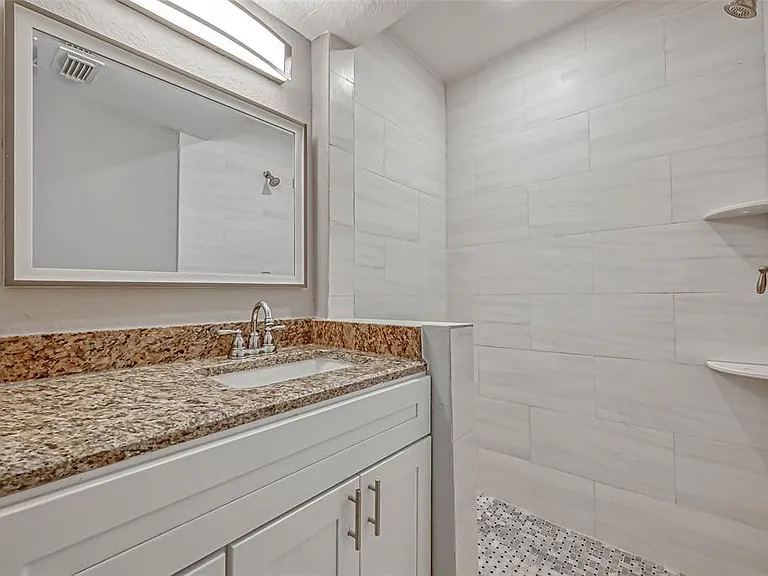 5031 Cicada Ln — Photo 6