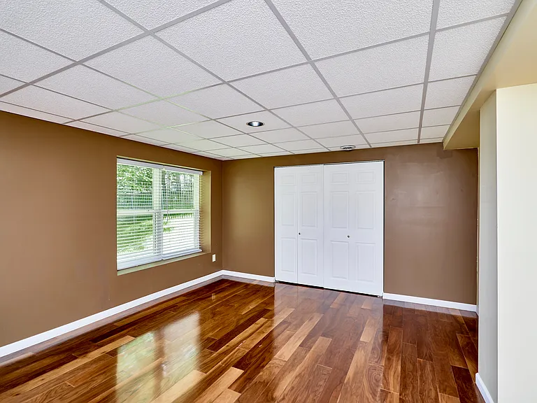 7073 Black Horse Dr — Photo 24