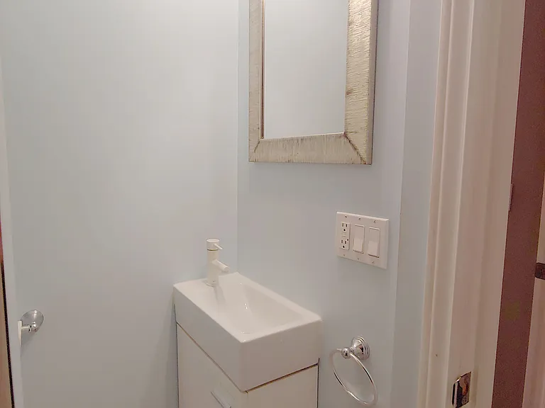 35 E Lynn Ave #MAIN — Photo 9