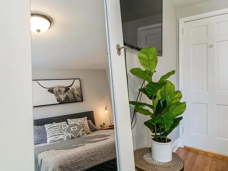 26 Pleasant Ave — Photo 4