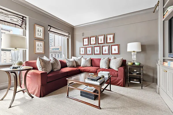 Rented by LEVEN Real Estate | media 15