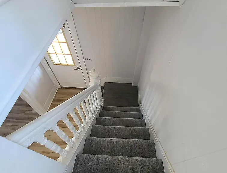 26 Clinton St — Photo 12