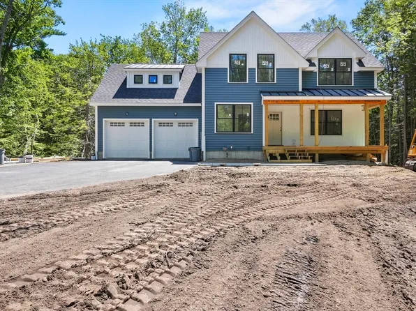 25 Bayberry Ln, Salisbury, MA 01952