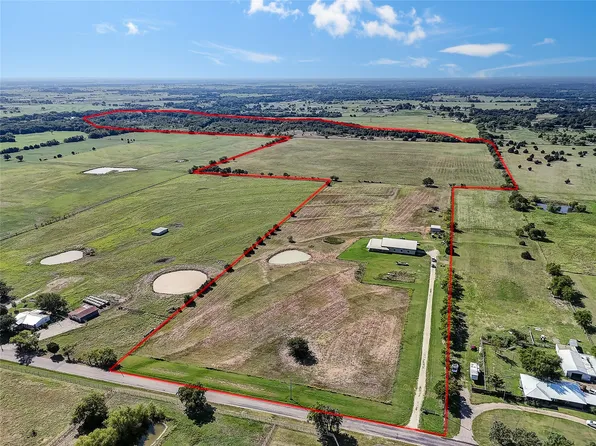 808 W Line Rd, Whitesboro, TX 76273