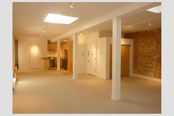 Rented by Stribling | media 33