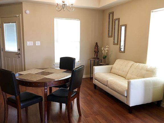 4th image of 1007 E San Pedro St