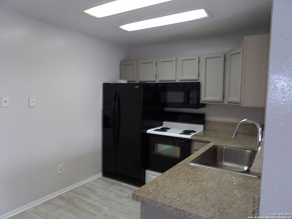 4th image of 1624 Aquarena Springs Dr #F 145