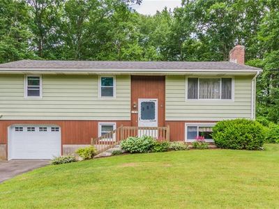 49 Oak Dr, Hebron, CT, 06248