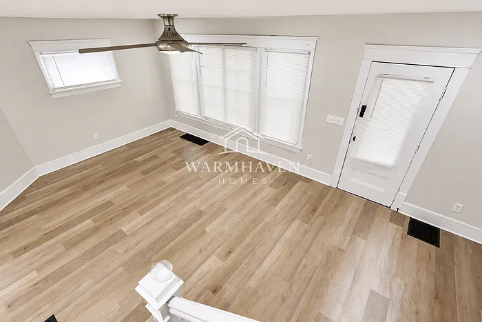 557 W Hopocan Ave — Photo 2