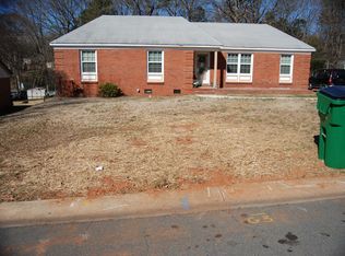 412 Huntsmoor Dr, Charlotte, NC 28217