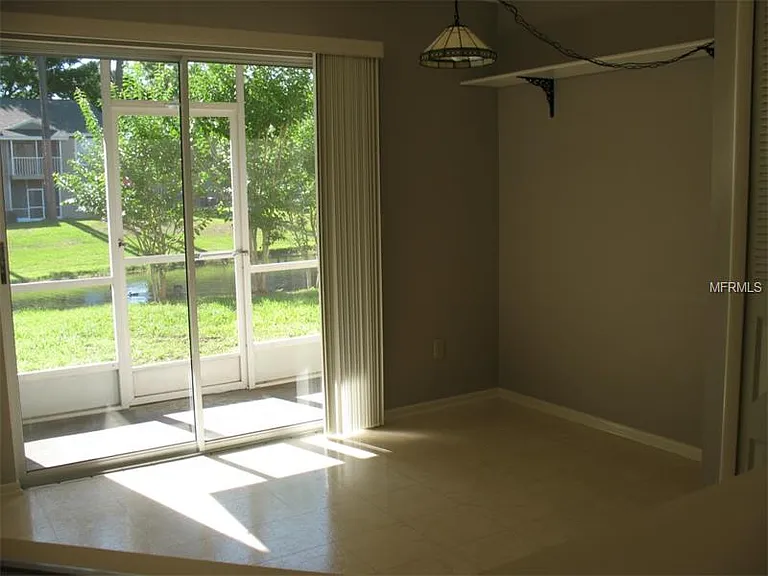 116 Reserve Cir #108 — Photo 6
