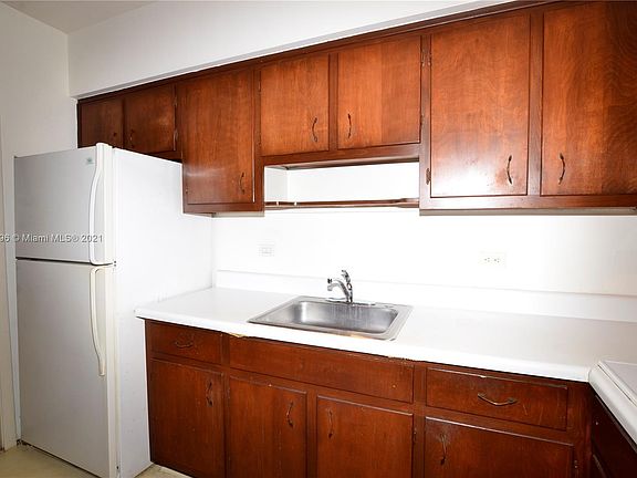 4th image of 6580 Santona St #A12a