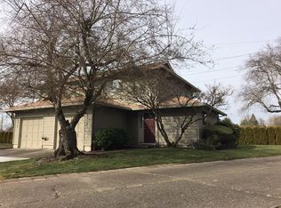 5015 NW Salishan Pl, Portland, OR 97229