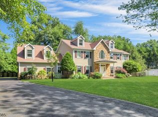 782 Tiffany Ave, River Vale, NJ 07675