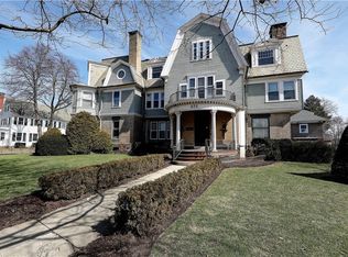 420 Angell St, Providence, RI 02906