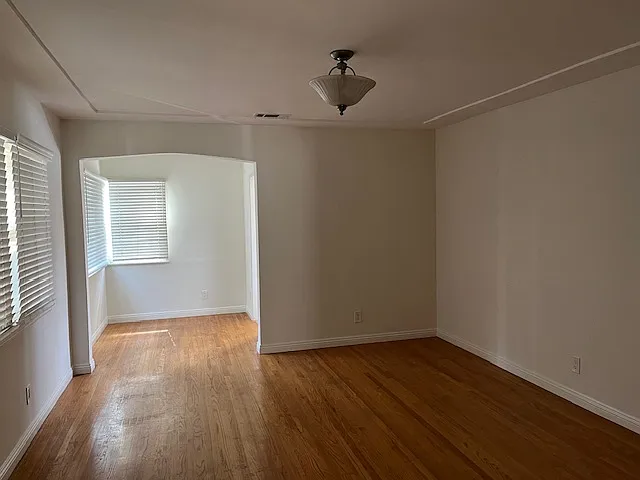 3971 Bentley Ave — Photo 8