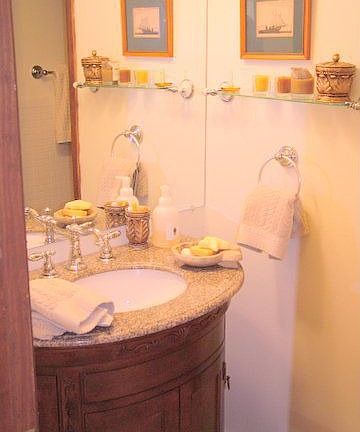 Marble Floor Bath 2
