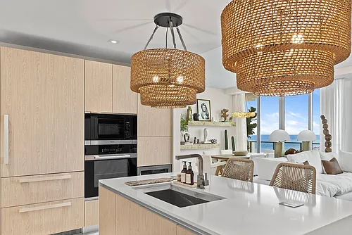 3100 N Ocean Dr Photo 1