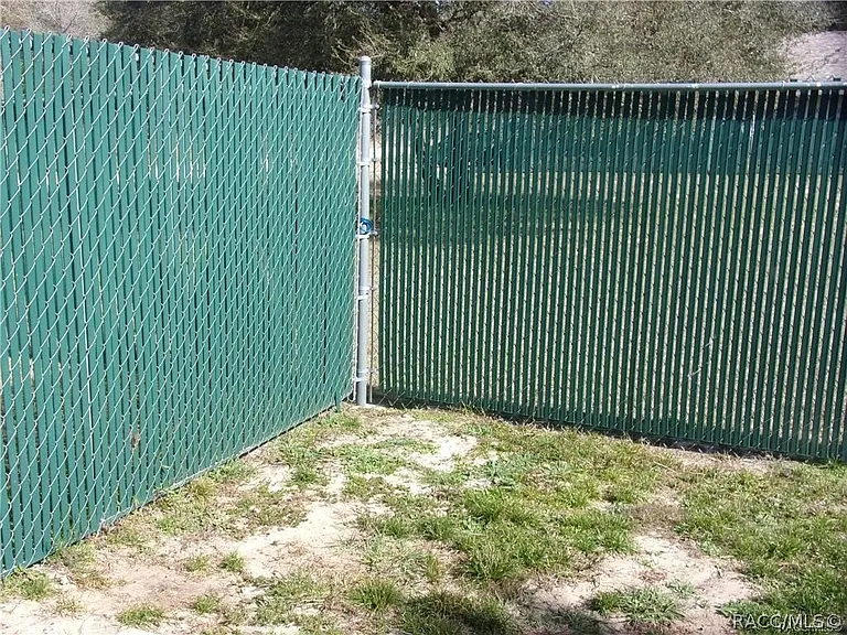 608 Long Ave — Photo 11