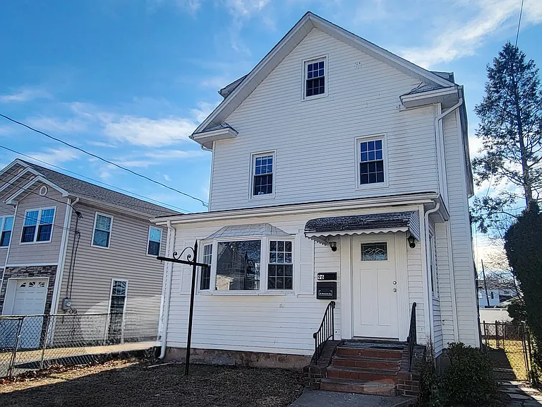 96 Westside Ave — Photo 13