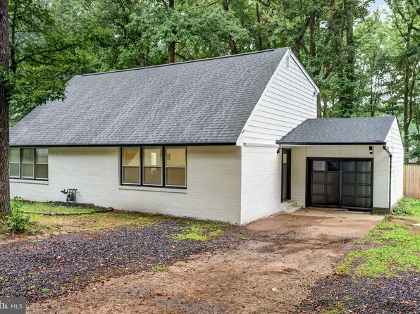 1923 Chapel Ave W, Cherry Hill, NJ 08002