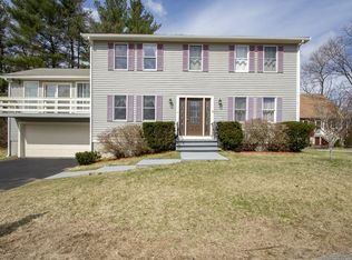 11 Columbian Woods, Weymouth, MA 02190