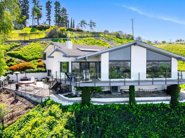 16 Deerhill Dr, Rolling Hills, CA 90274