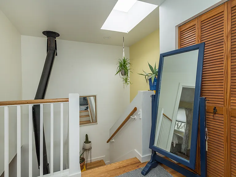 5 Fort Washington Pl — Photo 12