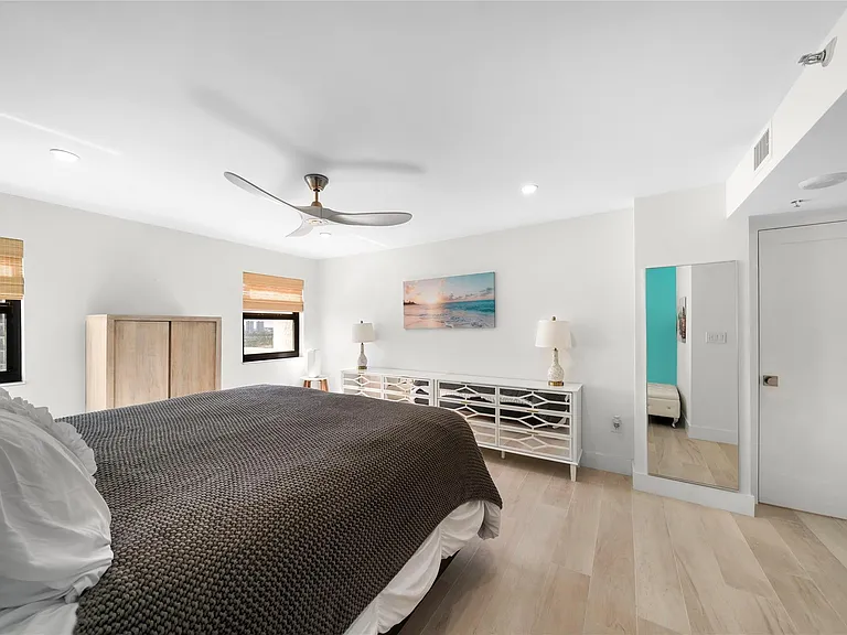 1201 S Ocean Dr #1607N — Photo 14