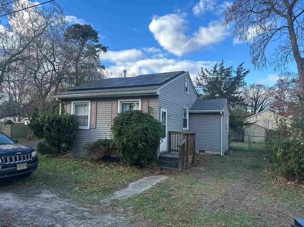 16 Woodrow Ave, Egg Harbor Township, NJ 08234