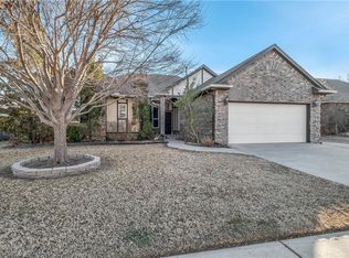1704 NW 164th Cir, Edmond, OK 73013