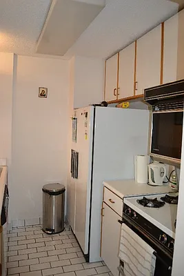 Rented by Tabak Real Estate | media 22
