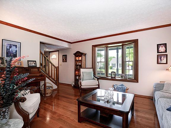 3rd image of 1239 Tranquil Dr